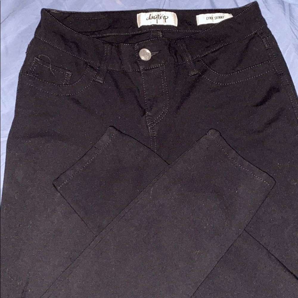 Daytrip Lynx Skinny Black Pants